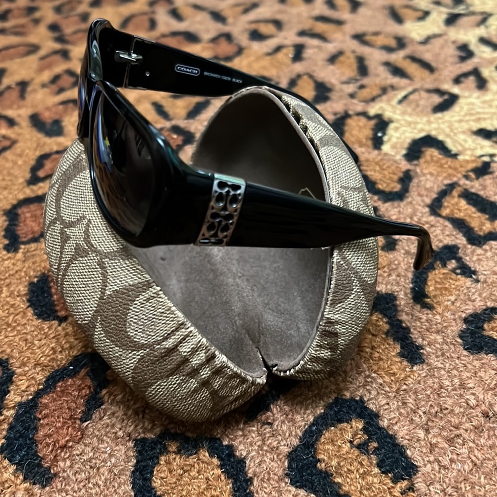 Authentic Coach Sunglasses - Picture 3 of 9